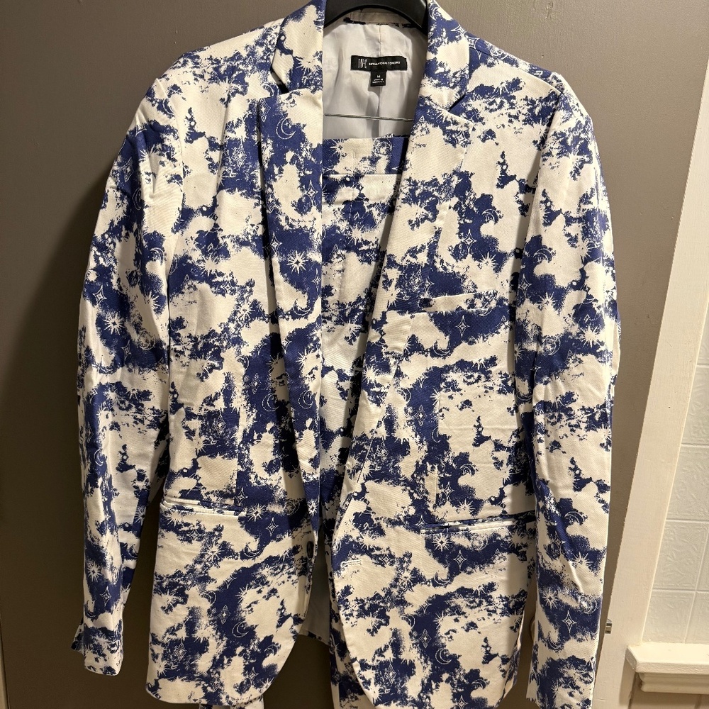 Mens INC Suit